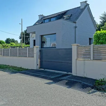 Ty Loum Classe 4 Etoiles Holiday home Ploubazlanec